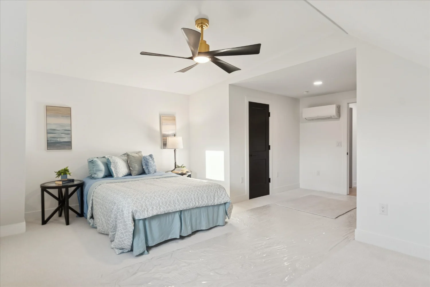 41-125 N Washington Ave-WindowStill-Photography